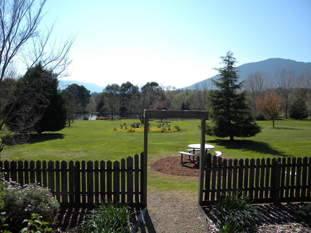 Sanctuary Park Cottages Healesville Szoba fotó