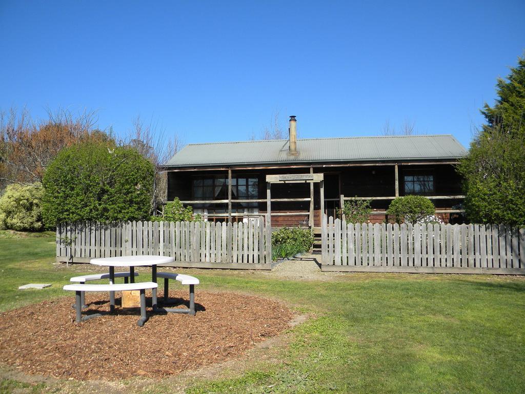 Sanctuary Park Cottages Healesville Szoba fotó